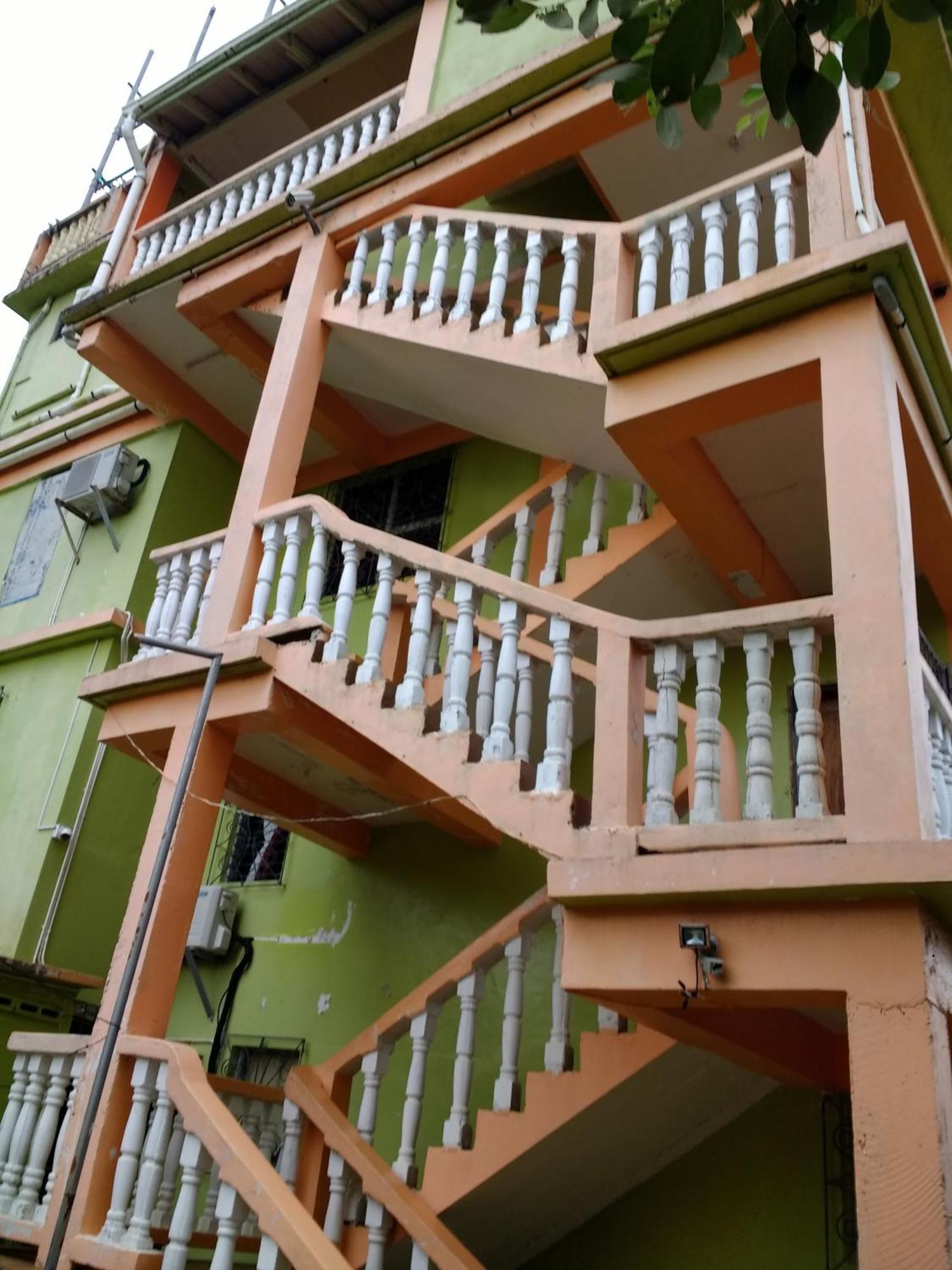 Chaleanor Hotel Dangriga Εξωτερικό φωτογραφία