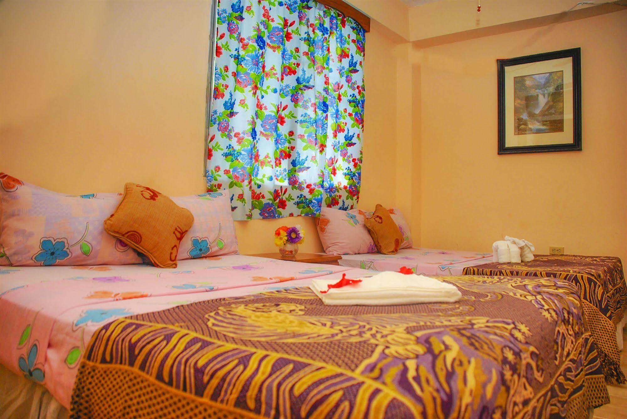Chaleanor Hotel Dangriga Εξωτερικό φωτογραφία